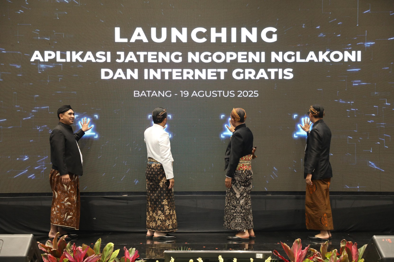 Lunching SuperAPPS JNN (Jateng Ngopeni Nglakoni) Provinsi Jawa Tengah
